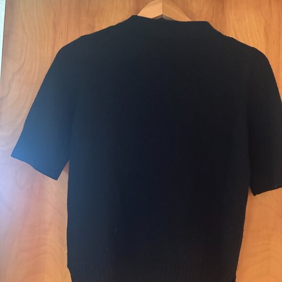 Judith & Charles Black Shortsleeve Sweater - Picture 2 of 3